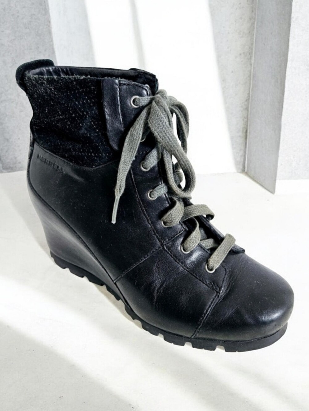 Merrell Wedge Ankle Boots Women's Size 7 Wedgetarian Lexi Leather Lug Sole Black